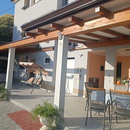 App Roko 2 Apartment Пореч Екстериор снимка